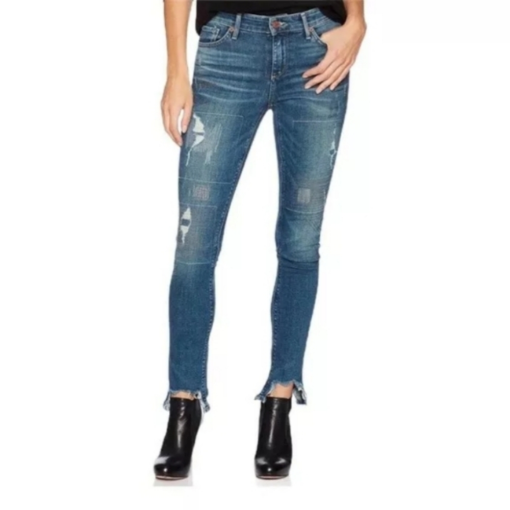 Lucky Brand Ava Distressed Patch Skinny Chew Hem